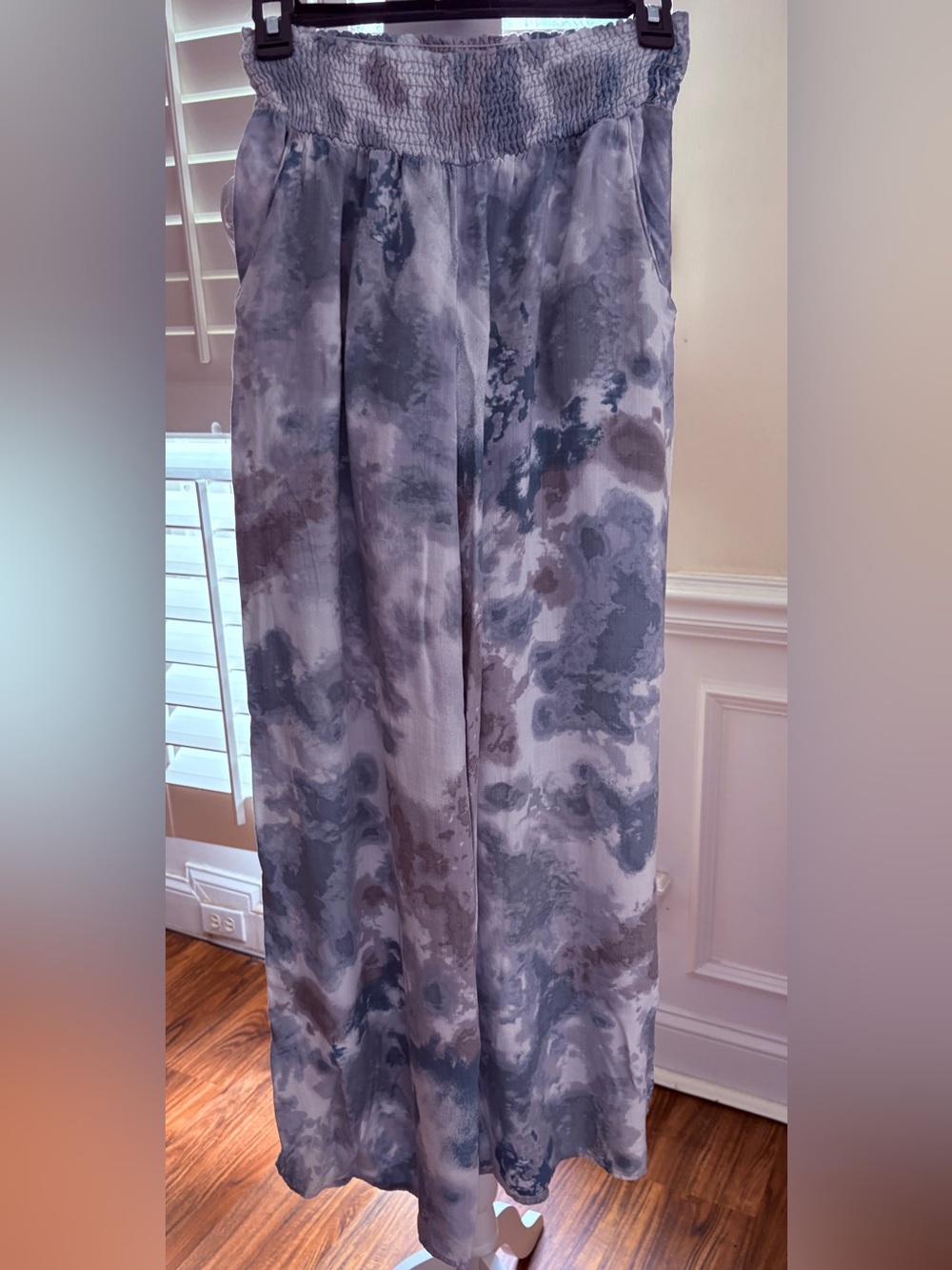 Women's Wide-Leg Lounge Pants with blue and grey print